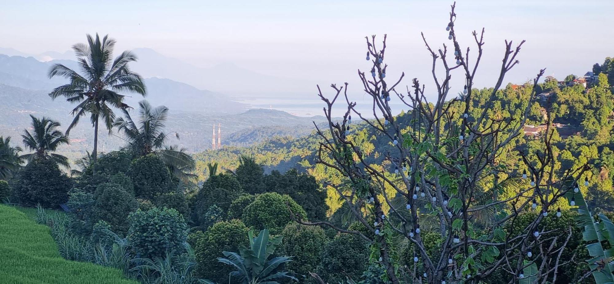 Utopiaku - Munduk Highlands Villa Esterno foto