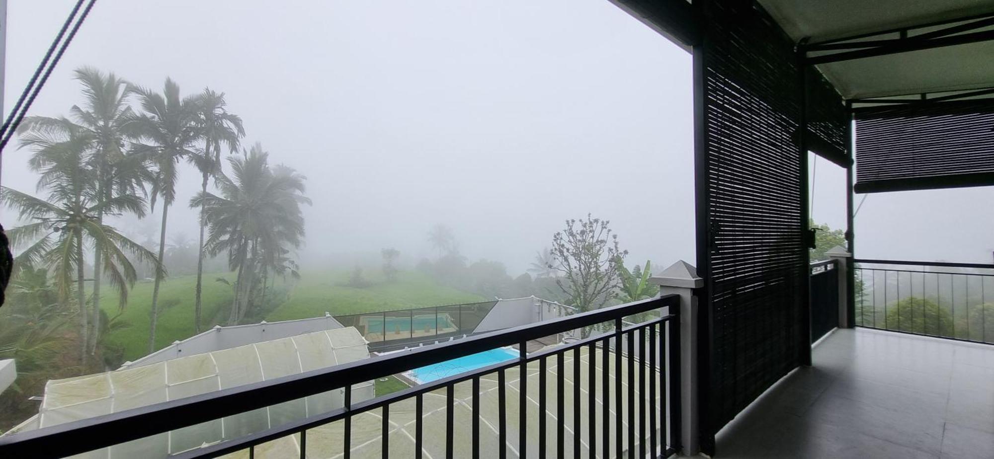 Utopiaku - Munduk Highlands Villa Esterno foto