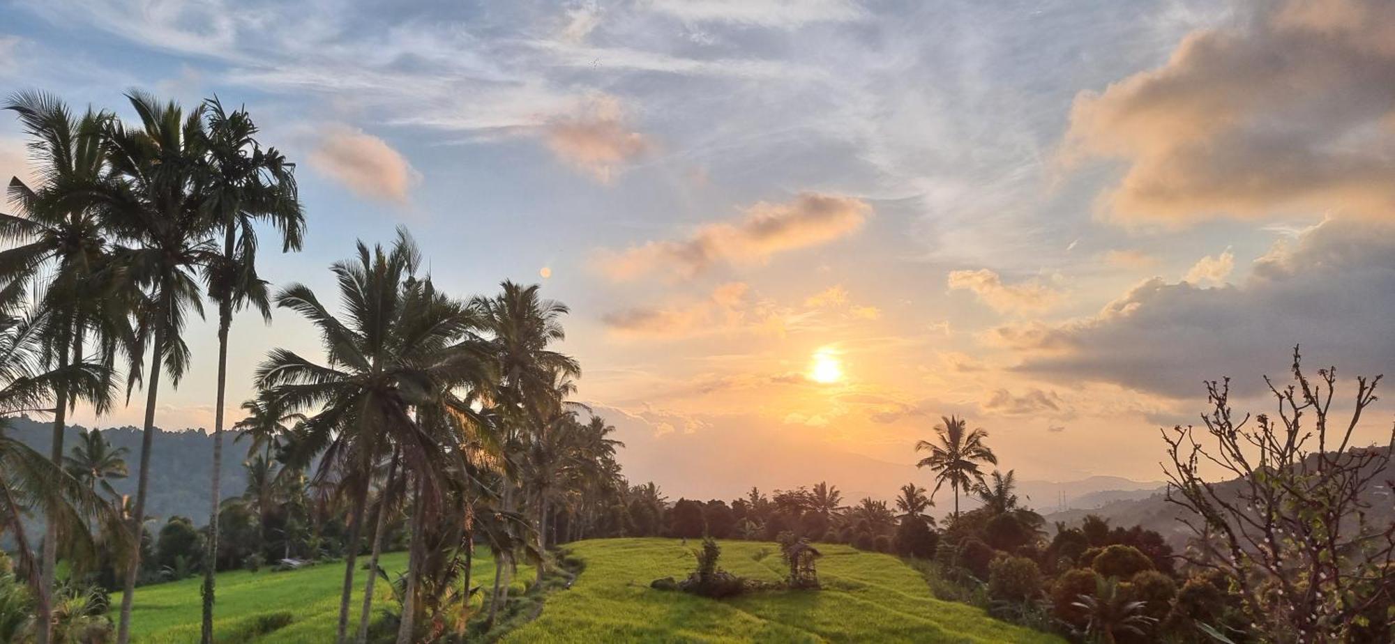 Utopiaku - Munduk Highlands Villa Esterno foto