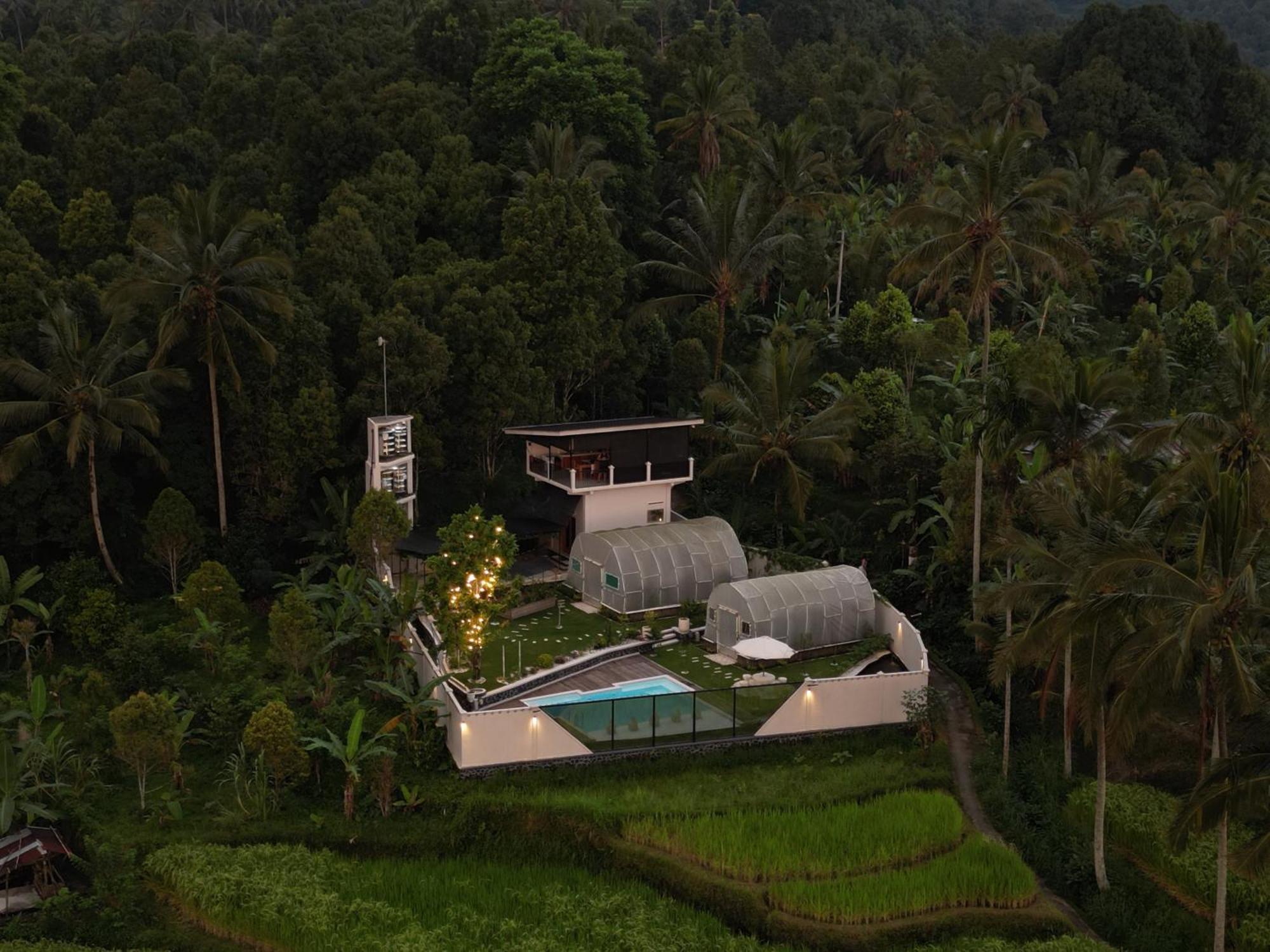Utopiaku - Munduk Highlands Villa Esterno foto